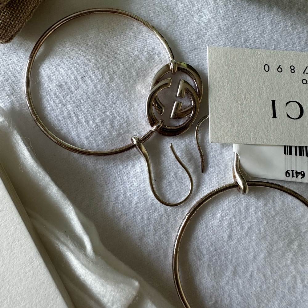 Gucci .925 Sterling Silver hoops NWT - Picture 6 of 10